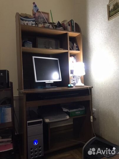 Компютерный столик цвет дуба многофункциональный