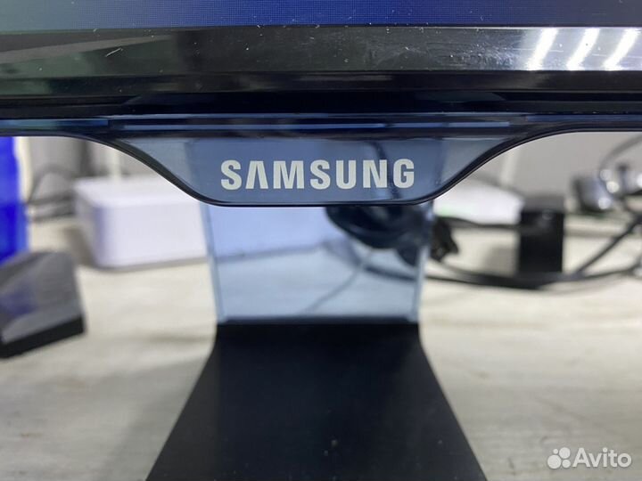 Монитор Samsung s24e390hl