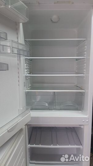 Холодильник Atlant 1м70.,доставка