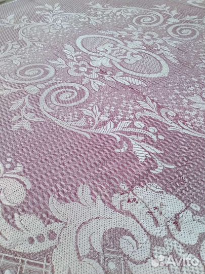 Скатерть СССР, старинная, с бахромой, шелковистая