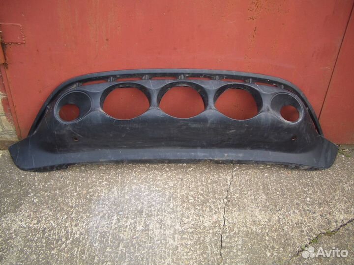 Бампер передний нижняя часть Ниссан Жук с10-14г