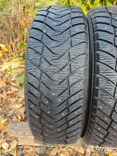 Yokohama IceGuard Stud IG65 225/60 R18 104T