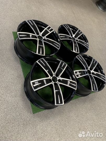 Литые диски r18, 5/100