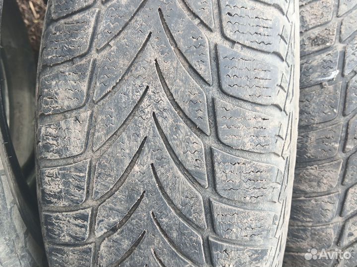 Goodyear UltraGrip Ice 2 195/65 R15 95