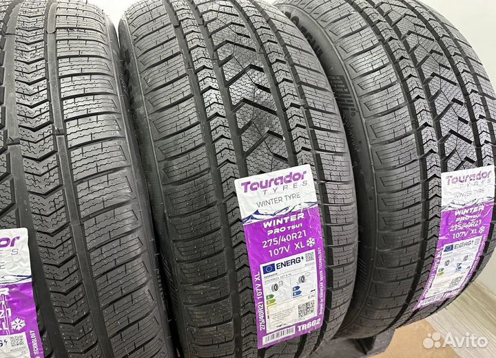 Tourador Winter Pro TSU1 275/40 R21 19T