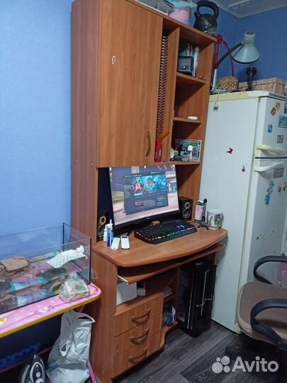 Компьютерный столик бу