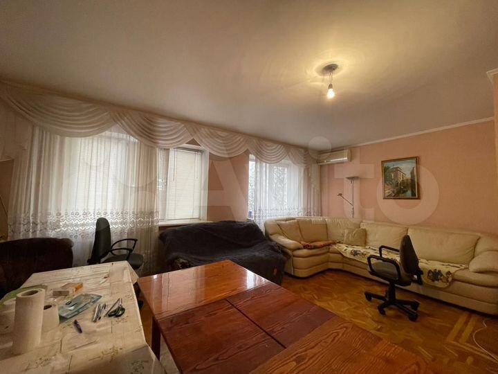 5-к. квартира, 123 м², 3/10 эт.