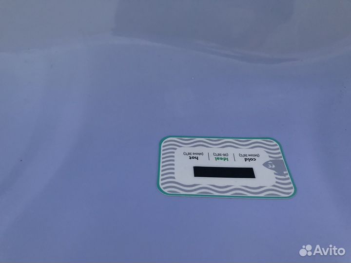 Ванночка для купания новорожденного с горкой