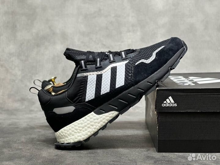 Кроссовки adidas zx1000
