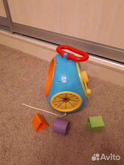 Развивающая игрушка