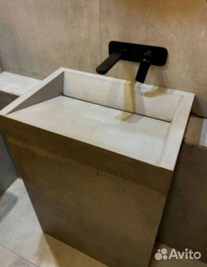 Раковина колонна из архитектурного бетона