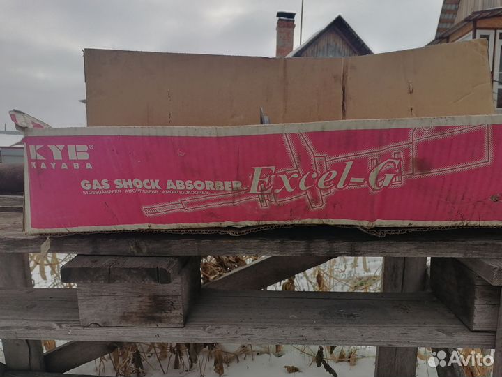 Передние стойки мицубиси каризма