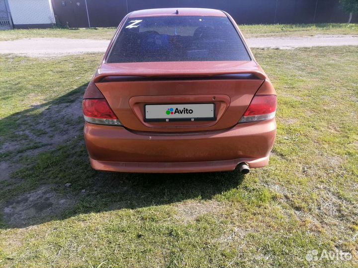 Mitsubishi Lancer, 2004