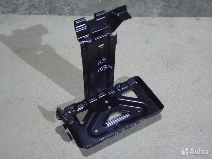 Кронштейн акб Лексус IS