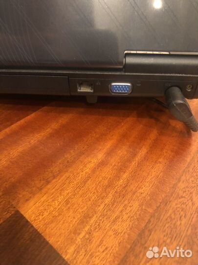 Ноутбук asus