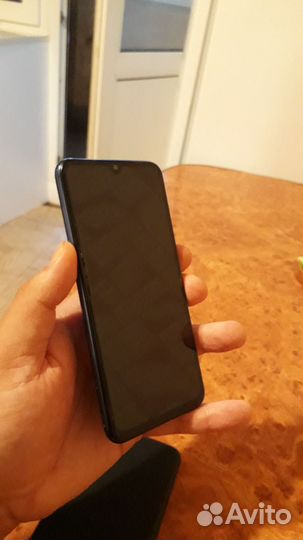 Xiaomi Mi 9 SE, 6/128 ГБ