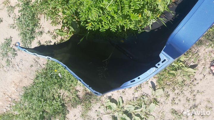 Задний бампер на Skoda rapid