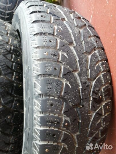 Hankook I'Pike RW11 2.25/60 R17