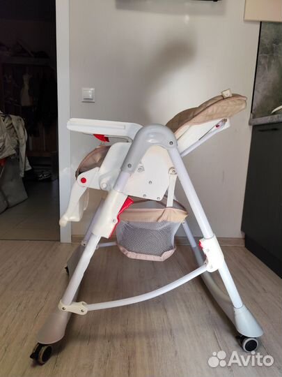 Стульчик для кормления babyton