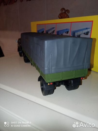 Модель грузовика маз 1/43 с полуприцепом