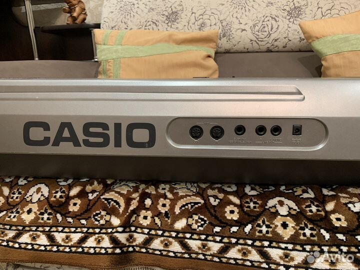 Синтезатор casio wk 1800