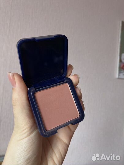 Румяна shu cheeky boom