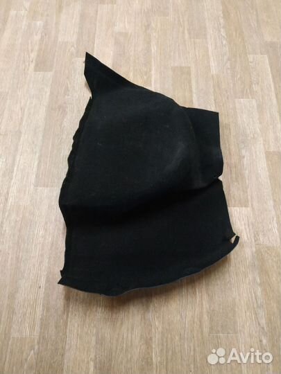 Обшивка багажника правая Ford Fusion (2002-2012)