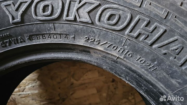 Yokohama Geolandar A/T G015 225/70 R16 102T