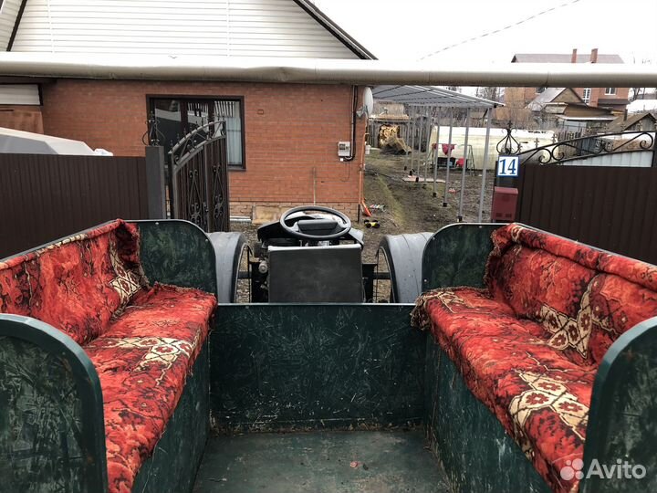 Плавающий снего-болотоход вездеход