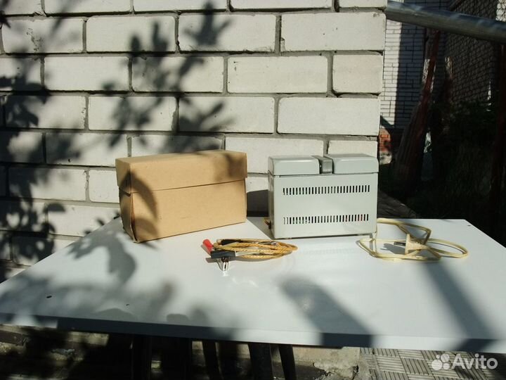 Универсальный источник питания