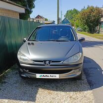 Peugeot 206 1.6 MT, 2001, 215 952 км, с пробегом, цена 260 000 руб.