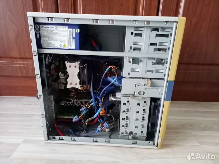 Внутренности системника