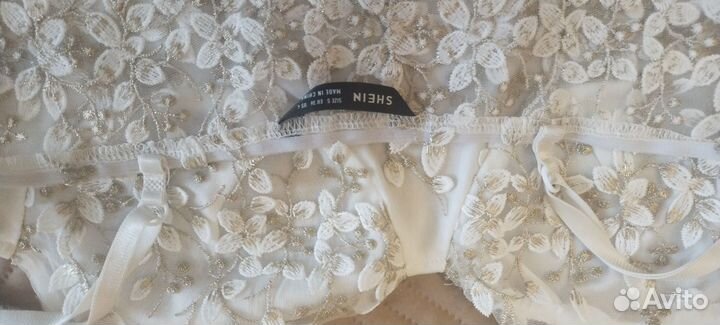 Топик женский нарядный, размер 42-44