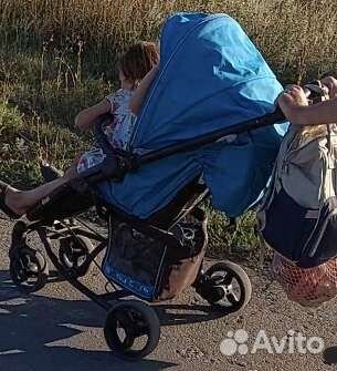 Прогулочная коляска