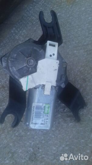 Лада Ларгус привод заднего дворника