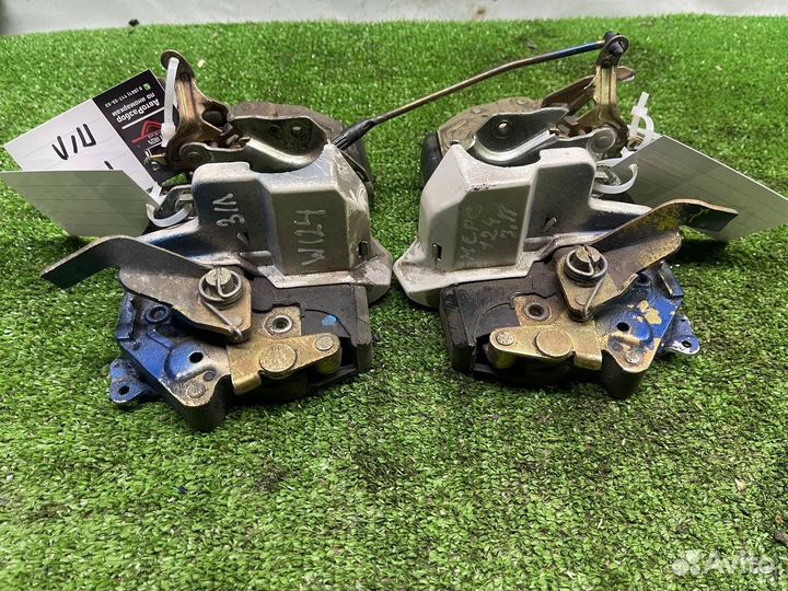 Замок двери передний задний L R W124 Mercedes