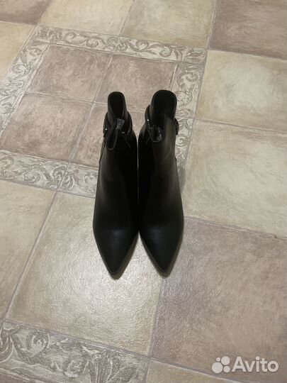 Ботильоны женские 38