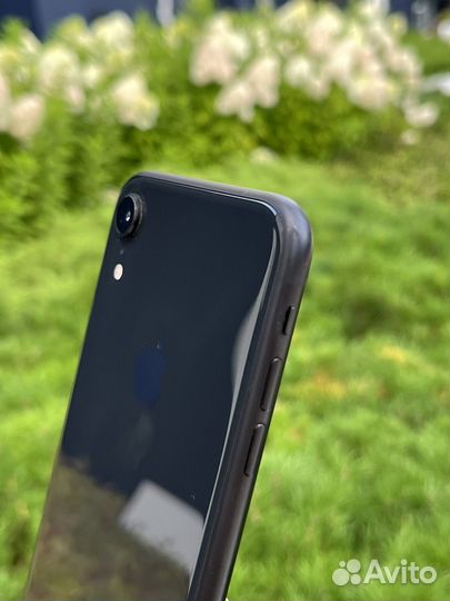 iPhone Xr, 128 ГБ