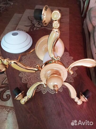 Люстра потолочная бу,5рожковая