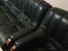 Кожанное дивана и два кресло объявление продам