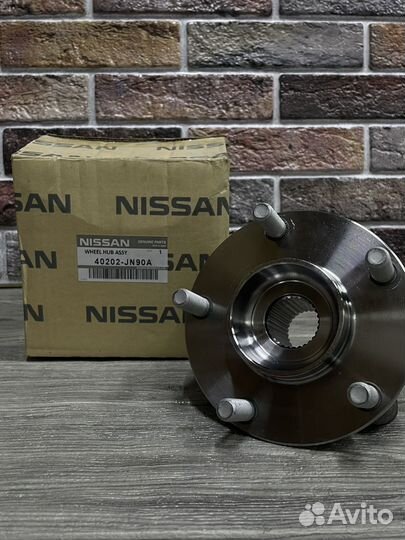 Ступица передняя с подшипником Nissan 40202JN90A