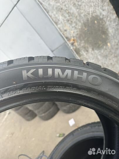 Kumho WinterCraft SUV Ice WS31 295/40 R21 111T