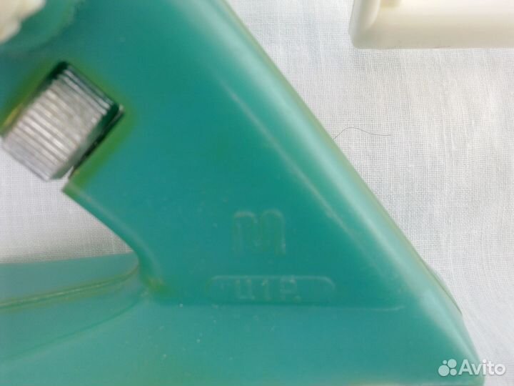 Мясорубка, утюг, игрушки с клеймом, СССР