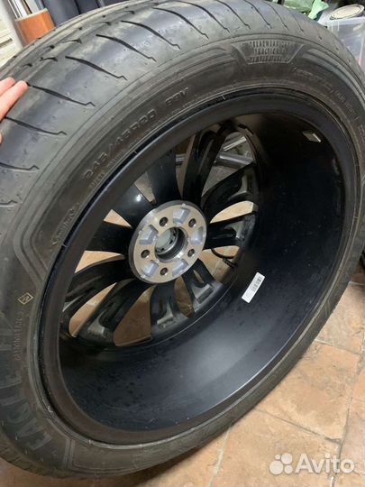 Оригинальный к-т Geely Tugelle R20