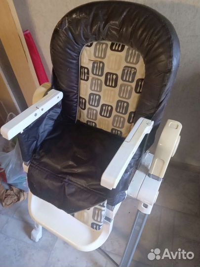 Стульчик для кормления