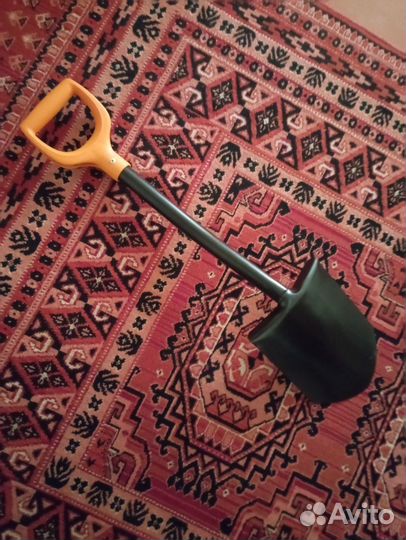 Лопата штыковая