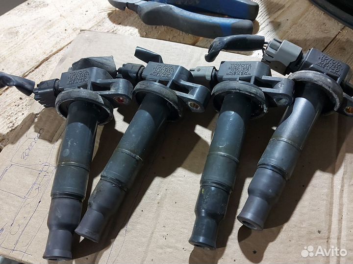 Катушка зажигания Toyota Yaris 2002