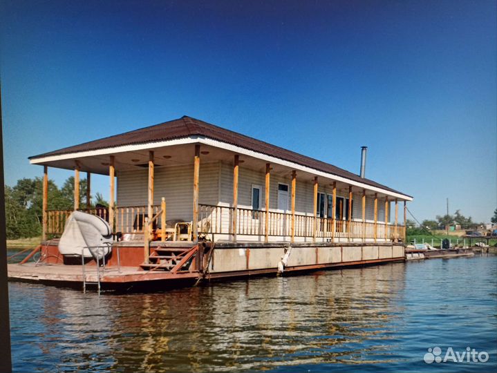 Продаётся дебаркадер
