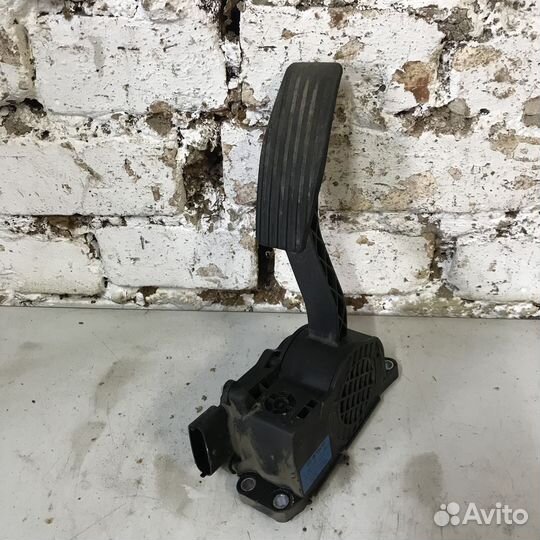 Педаль газа Vaz LADA 2115