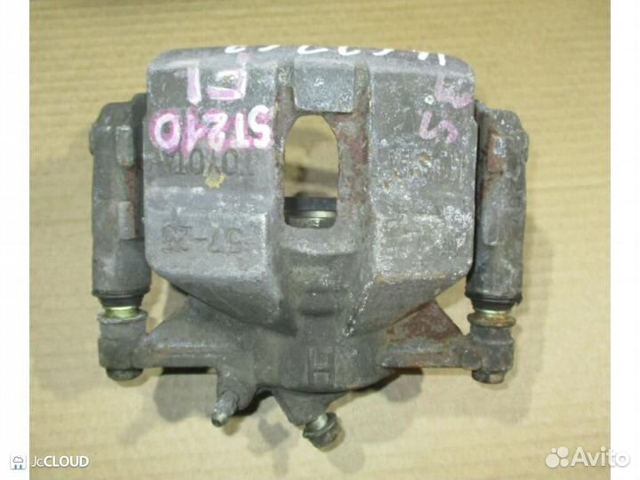 Суппорт на toyota corona premio ST210 3S-FE